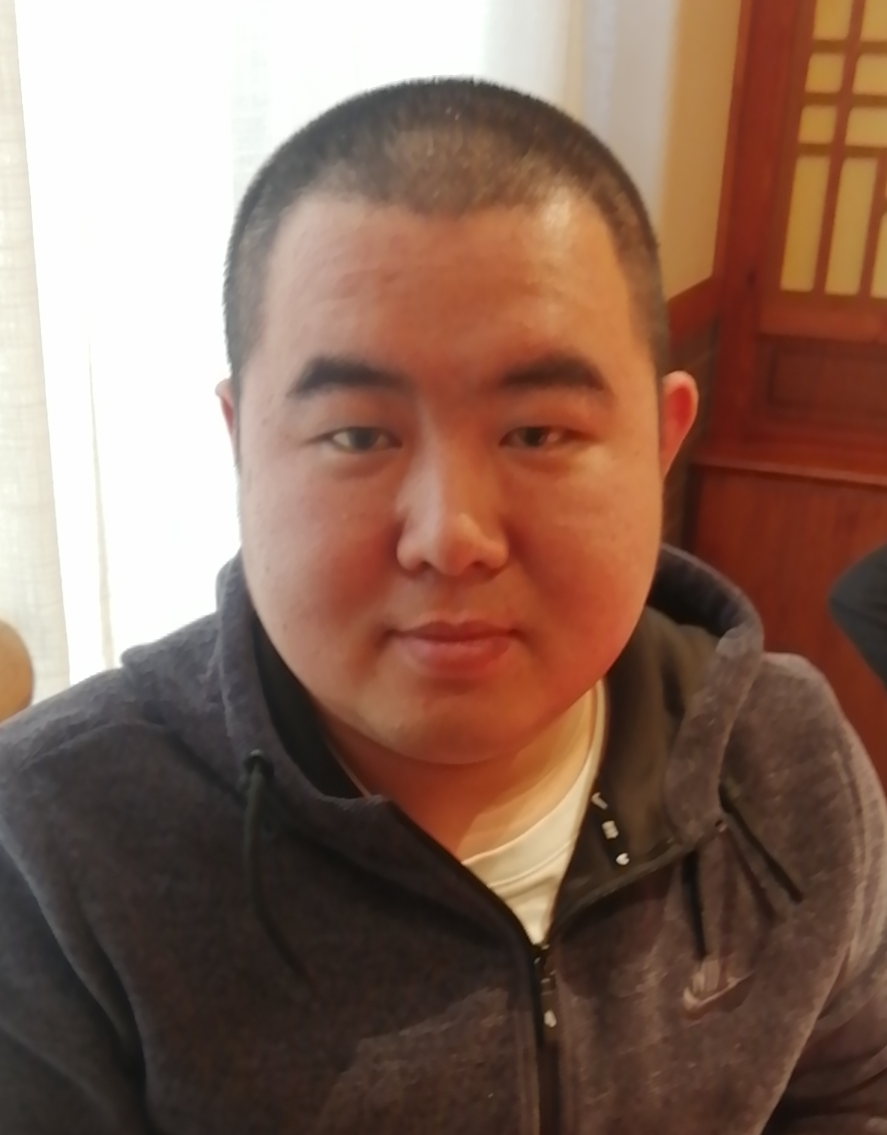 庞立国 农安县开安镇分公司董事长